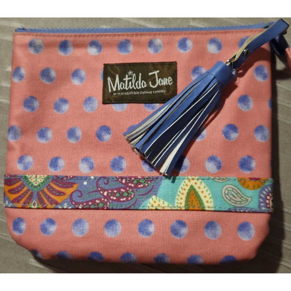 Matilda Jane‎ Clothing Company Cosmetic/Makeup Pouch Pink With Blue Polka Dot